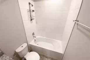 3082 Forrest Plum Ct, Zephyrhills, FL 33540 - Photo 12