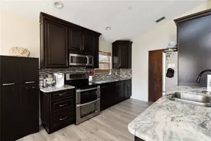 1647 Riveredge Rd, Oviedo, FL 32766 - Photo 10