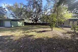 2103 Vine St, Leesburg, FL 34748 - Photo 2