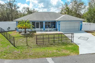 9430 SE 158th St, Summerfield, FL 34491 - Photo 2