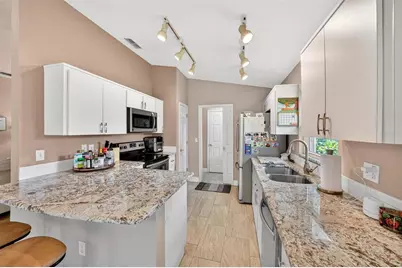 203 Ashley Loop, Davenport, FL 33837 - Photo 10