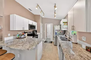 203 Ashley Loop, Davenport, FL 33837 - Photo 10