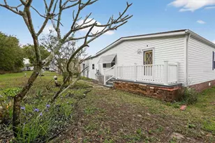 2509 Independence Ln, Saint Cloud, FL 34772 - Photo 32