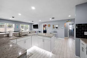 874 Acadia Rd, Venice, FL 34293 - Photo 42