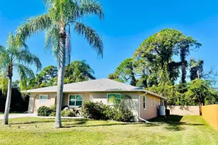 874 Acadia Rd, Venice, FL 34293 - Photo 2