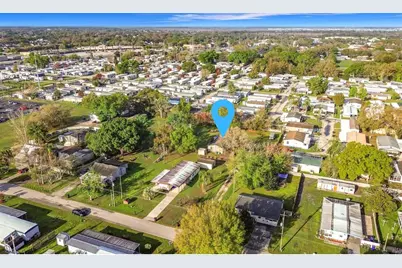 820 Robinson Avenue, Saint Cloud, FL 34769 - Photo 2