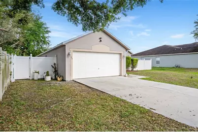 125 Cedar Ridge Lane, Sanford, FL 32771 - Photo 2