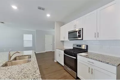 31926 Katelin Circle, Leesburg, FL 34748 - Photo 6