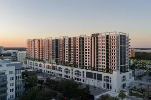 1000 1st Ave N, Saint Petersburg, FL 33705 - Photo 1