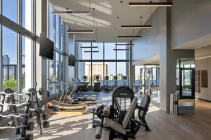 1000 1st Ave N, Saint Petersburg, FL 33705 - Photo 14