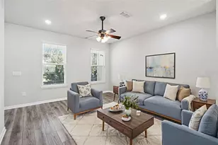 1318 Painted Bunting Ave, Oakland, FL 34787 - Photo 8