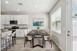 1318 Painted Bunting Ave, Oakland, FL 34787 - Photo 6