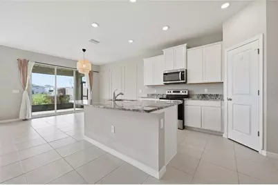 1516 Tropical Oasis Avenue, Plant City, FL 33565 - Photo 14