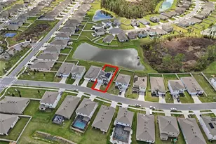 1516 Tropical Oasis Ave, Plant City, FL 33565 - Photo 10