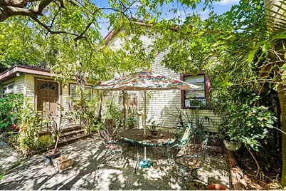 1228 15th Street N, Saint Petersburg, FL 33705 - Photo 26