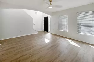 2109 Aitkin Loop, Leesburg, FL 34748 - Photo 10