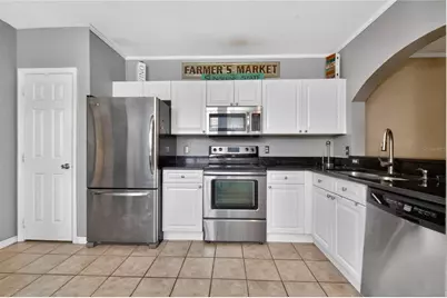 4204 Plantation Cove Drive, Orlando, FL 32810 - Photo 6