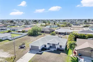 1306 NE 2nd Ave, Cape Coral, FL 33909 - Photo 38