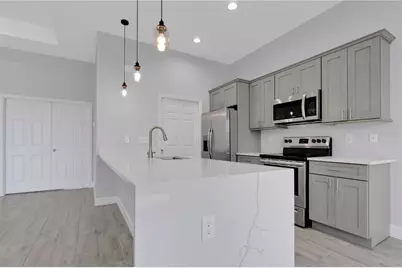 1306 NE 2nd Avenue, Cape Coral, FL 33909 - Photo 10