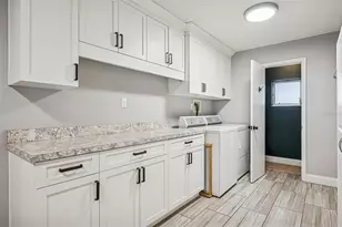 8937 Easterling Dr, Orlando, FL 32819 - Photo 22