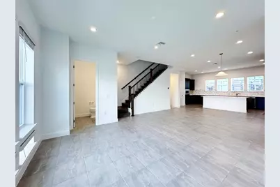 2046 Packing District Way, Orlando, FL 32804 - Photo 26