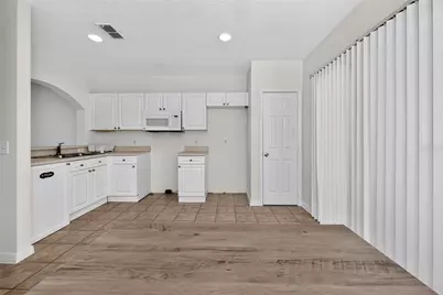 4212 Plantation Cove Drive, Orlando, FL 32810 - Photo 16