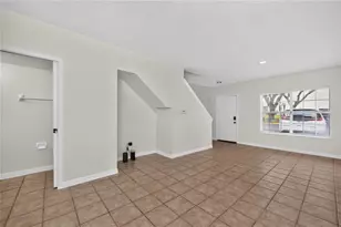 4214 Plantation Cove Dr, Orlando, FL 32810 - Photo 4