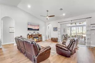 19436 Seaview St, Orlando, FL 32833 - Photo 8