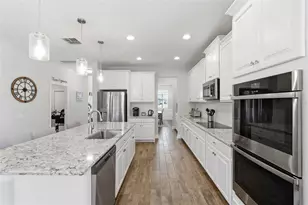 16146 Monterey Greens Cir, Tampa, FL 33647 - Photo 12