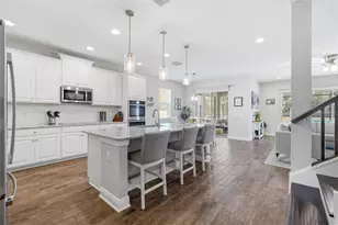 16146 Monterey Greens Cir, Tampa, FL 33647 - Photo 10