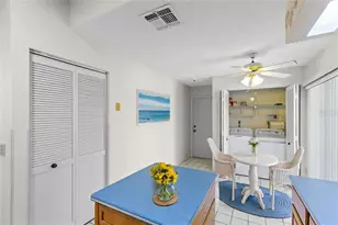 5884 Parkview Point Dr, Orlando, FL 32821 - Photo 8