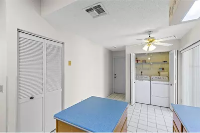 5884 Parkview Point Drive, Orlando, FL 32821 - Photo 10