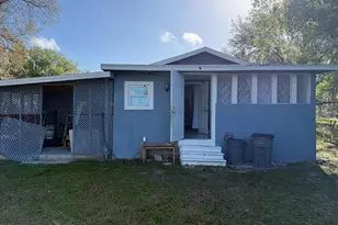 414 Spring Ave, Arcadia, FL 34266 - Photo 2