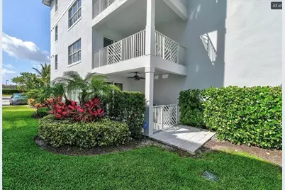915 Bay Colony Drive S #S, Juno Beach, FL 33408 - Photo 1