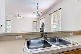 2808 Eagle Claw Ct, Kissimmee, FL 34746 - Photo 16