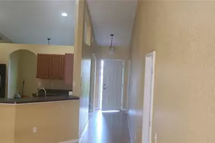 103 Big Sioux Dr, Kissimmee, FL 34759 - Photo 2