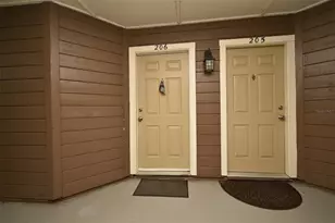 216 Afton Square, Altamonte Springs, FL 32714 - Photo 2