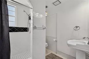 809 Poinsettia Dr, Eustis, FL 32726 - Photo 18