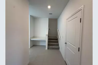 9869 Feaster Drive, Wesley Chapel, FL 33545 - Photo 16