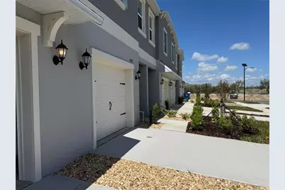 9869 Feaster Drive, Wesley Chapel, FL 33545 - Photo 4