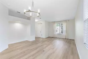 4851 Riverton Dr, Orlando, FL 32817 - Photo 2