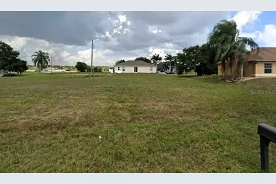 1415 NE 21st Place, Cape Coral, FL 33909 - Photo 1