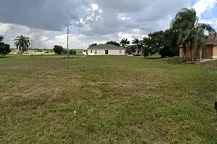 1415 NE 21st Pl, Cape Coral, FL 33909 - Photo 1