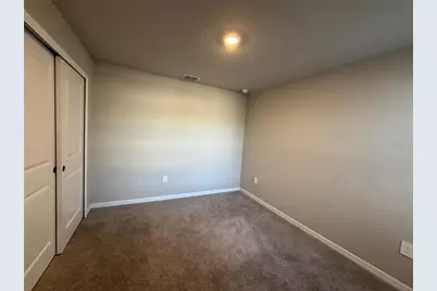 7649 Intrepid Road, Wesley Chapel, FL 33545 - Photo 18