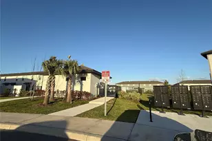 7649 Intrepid Rd, Wesley Chapel, FL 33545 - Photo 46