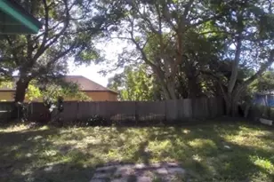 1523 Amaros Ave, Orlando, FL 32811 - Photo 2