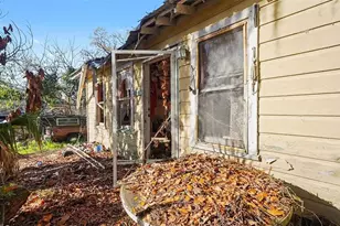 3922 NE 16th Ct, Ocala, FL 34479 - Photo 1