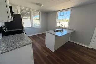 325 S Franklin St, Daytona Beach, FL 32114 - Photo 2