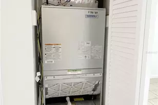 411 N Halifax Ave, Daytona Beach, FL 32118 - Photo 10