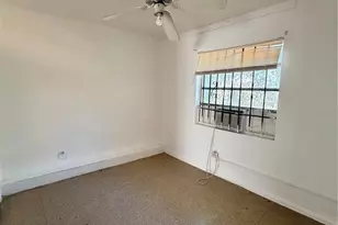 1125 Phelps St, Jacksonville, FL 32206 - Photo 2